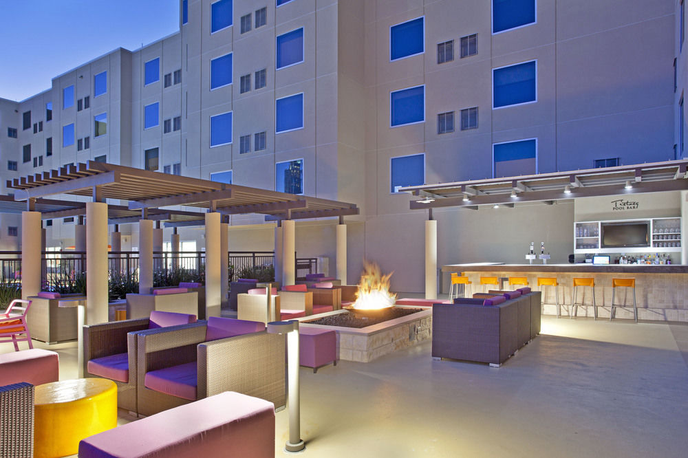 Hotel Indigo Austin Downtown - University By Ihg Exterior photo