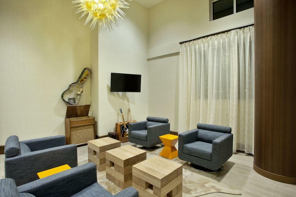 Hotel Indigo Austin Downtown - University By Ihg Exterior photo